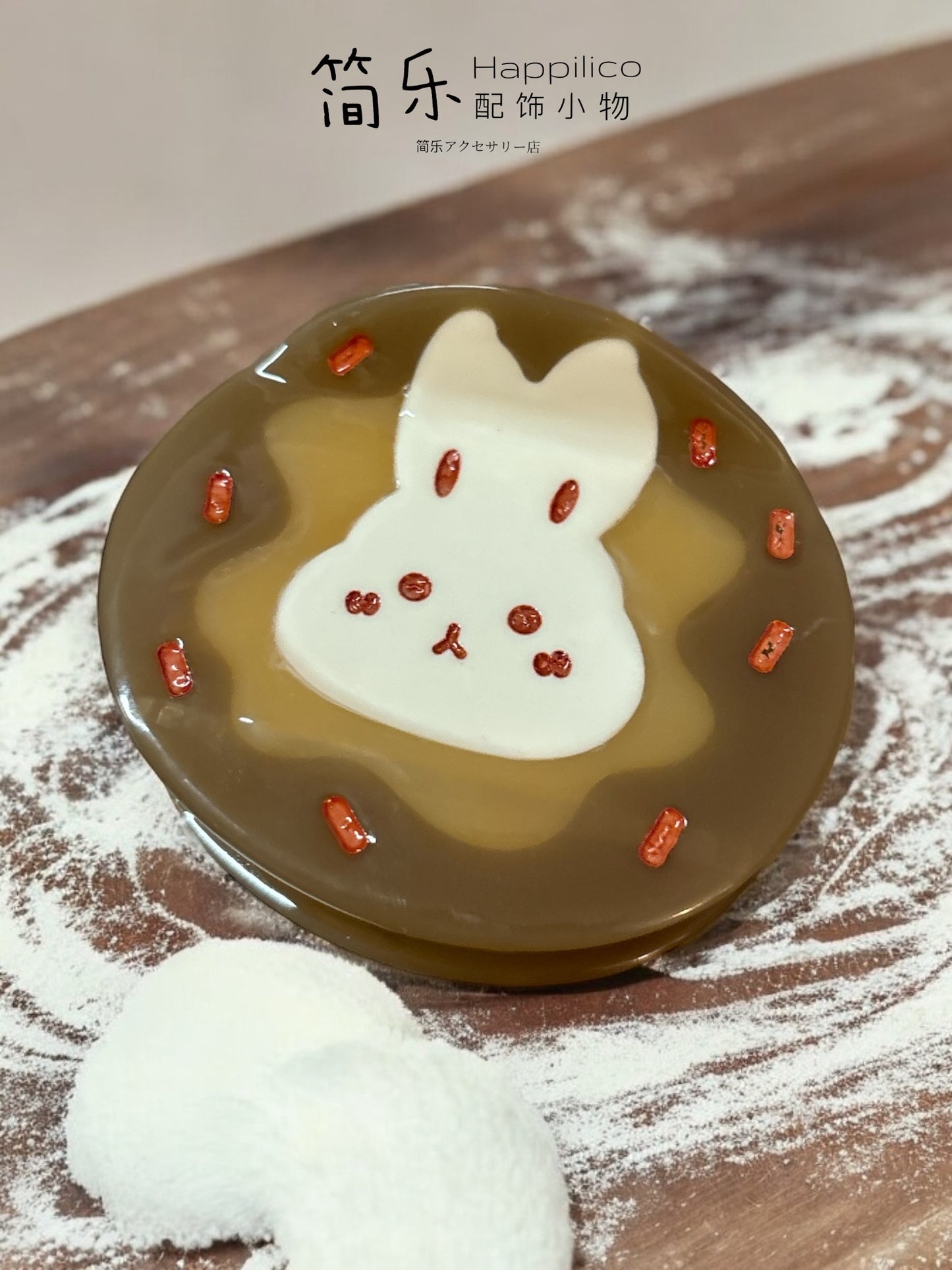 Sweet desserts acetate hair claw series - Rabbit Donut